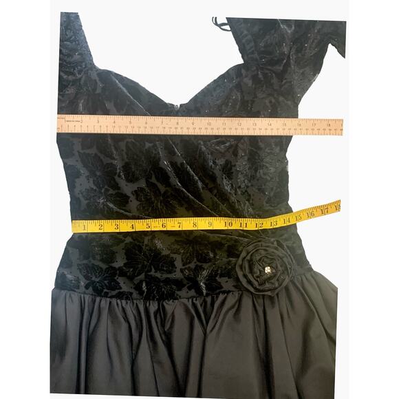 Cattiva by‎ Maya Jornot Black Bubble Hem Long Sleeve Sweetheart Neck Dress Women - Picture 5 of 11